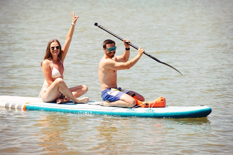 Mestská pláž pri Liptovskej Mare - paddleboarding Mestská pláž pri Liptovskej Mare - paddleboarding